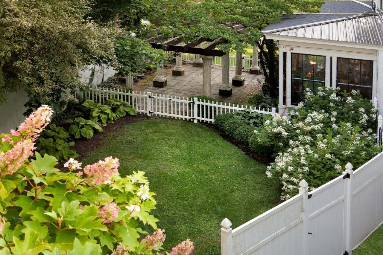 Bluefield Inn, A Select Registry Propery المظهر الخارجي الصورة